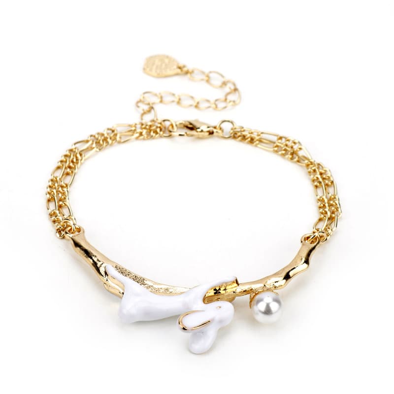 Pulseira feminina com coelho pintado a óleo com pérolas japonesas