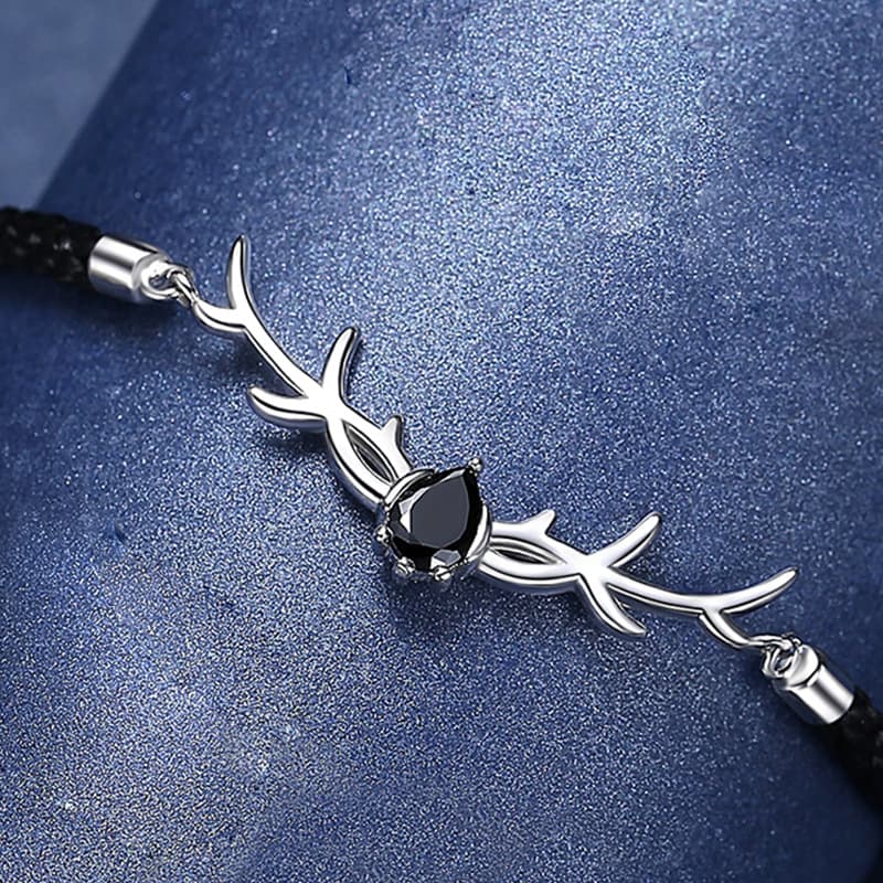 Pulseira de casal feminina em cor prata 2