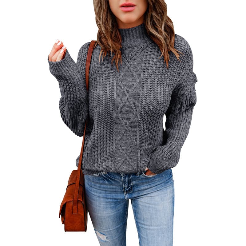 Blusa feminina de pelúcia com decote em V, modelagem solta e cor sólida.