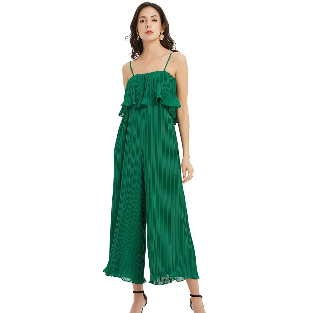 Macacão feminino elegante e sensual com babados.