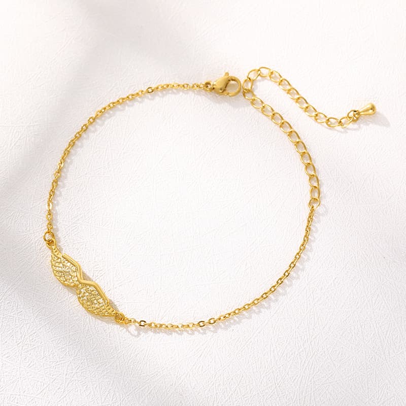 Pulseira feminina com pingente de asa de anjo dourada 7