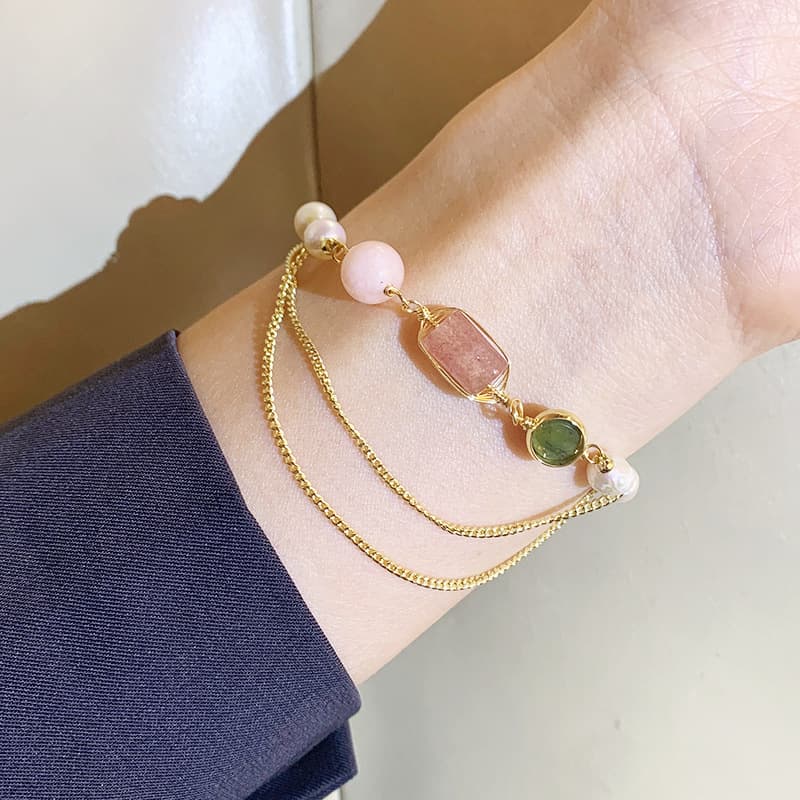 Women'S Natural Freshwater Pearl Strawberry Crystal Pulseira