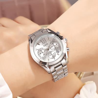 Relógio feminino casual de luxo em cor ouro rosa 2