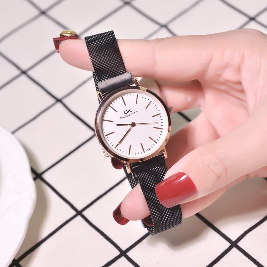 Relógio feminino de quartzo com pulseira de malha à prova d'água e simples. 3