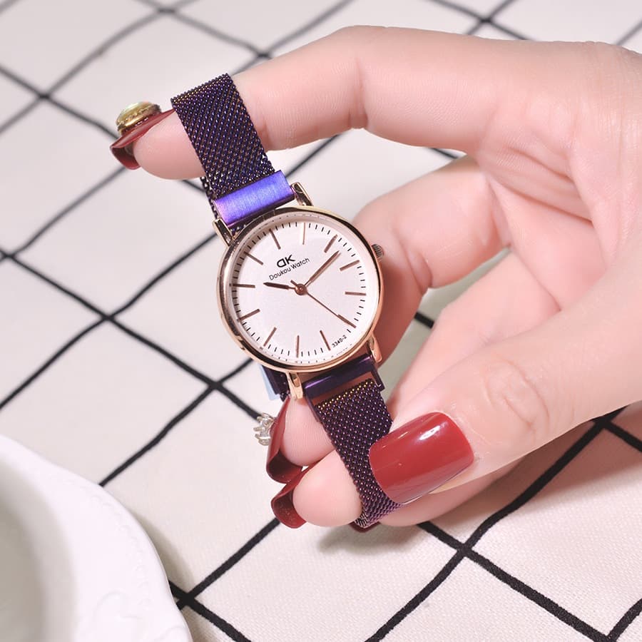 Relógio feminino de quartzo com pulseira de malha à prova d'água e simples. 4