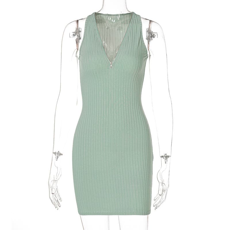Vestido Curto Feminino Listrado De Tricô Sem Mangas 8