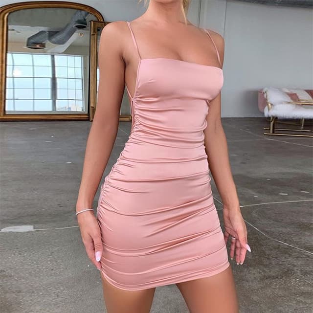 Novo vestido de festa feminino de cetim com alças finas para o verão 2