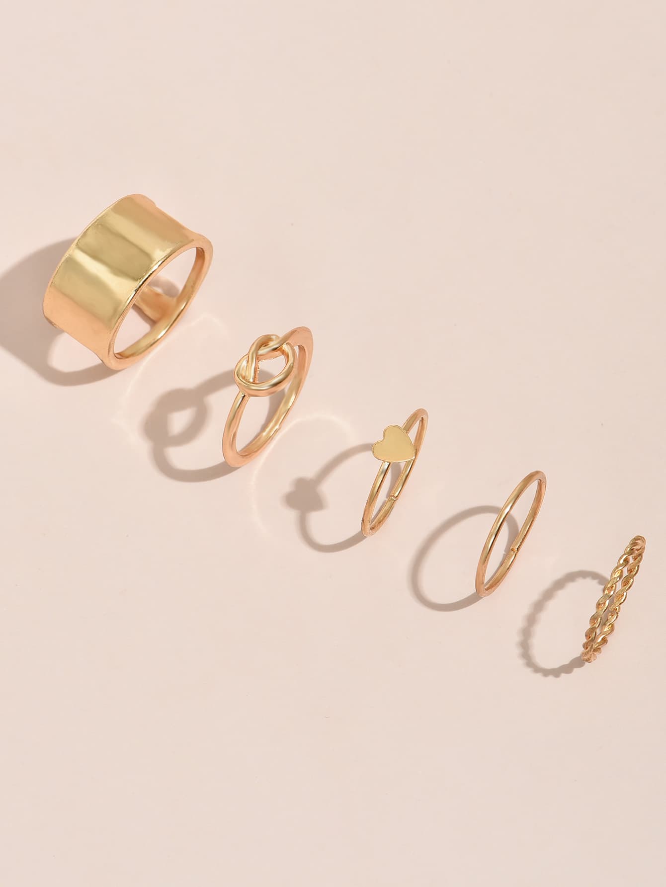 Conjunto de anéis de metal 4