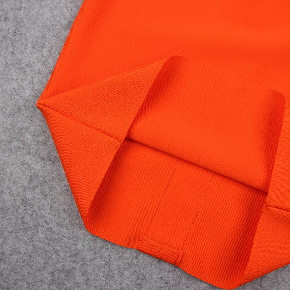 Vestido curto feminino justo com cintura elástica para festa 9