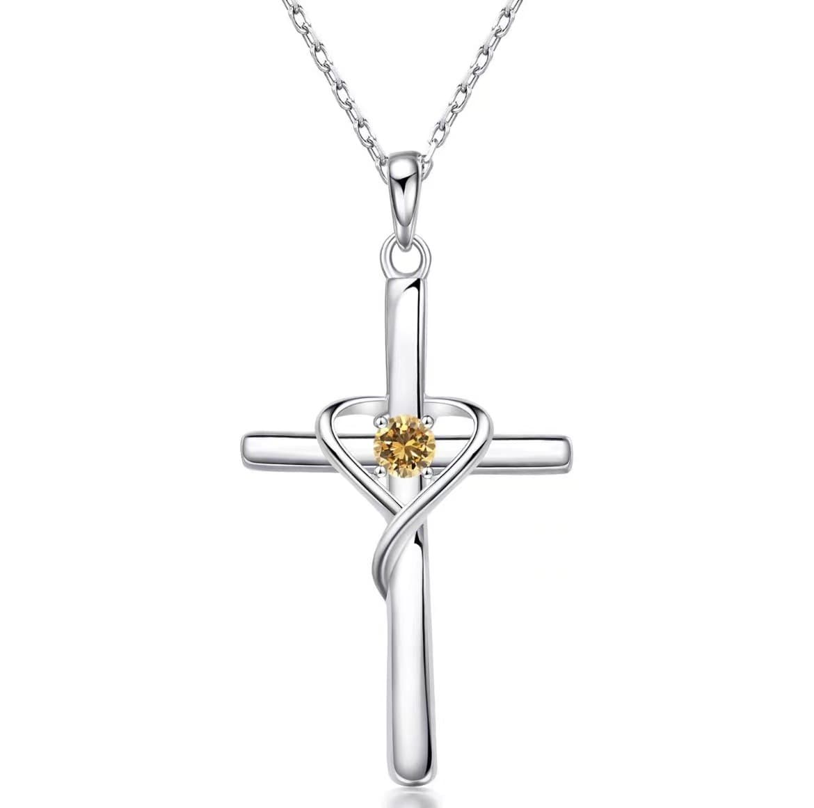 Colar Com Pingente De Cruz Em Formato De CoraçãO Cravejado De Diamantes, Perfeito Para A PáScoa.