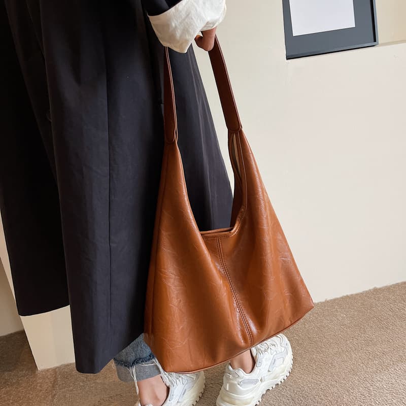 Conjunto de 2 Bolsas Femininas Estilo Hobo com Carteira Integrada - Bolsa de Ombro Moderna e Elegante para Uso Casual e  12
