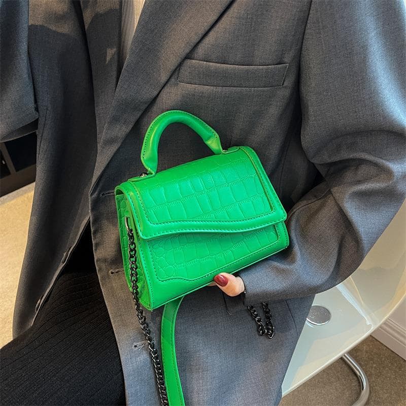 Bolsa Feminina Retrô Com Design Exclusivo.
