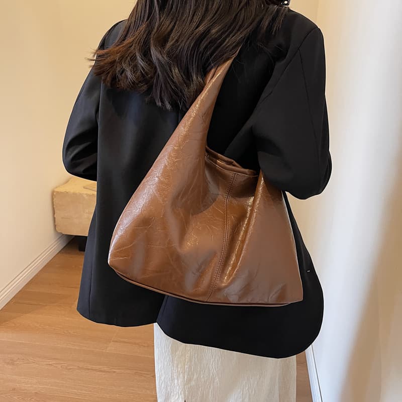 Conjunto de 2 Bolsas Femininas Estilo Hobo com Carteira Integrada - Bolsa de Ombro Moderna e Elegante para Uso Casual e  8