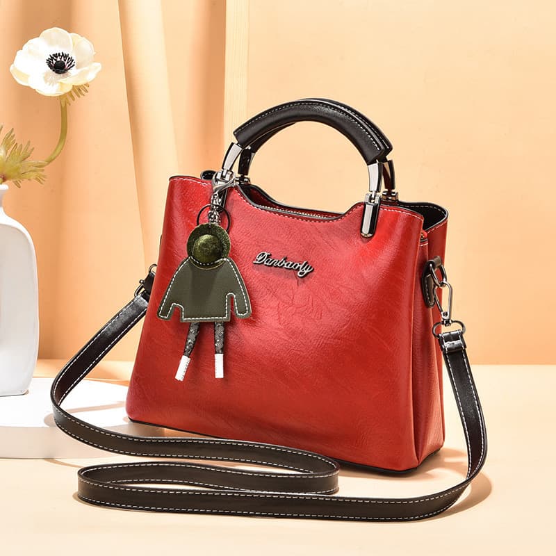 Bolsa feminina pequena, simples e retrô. 8