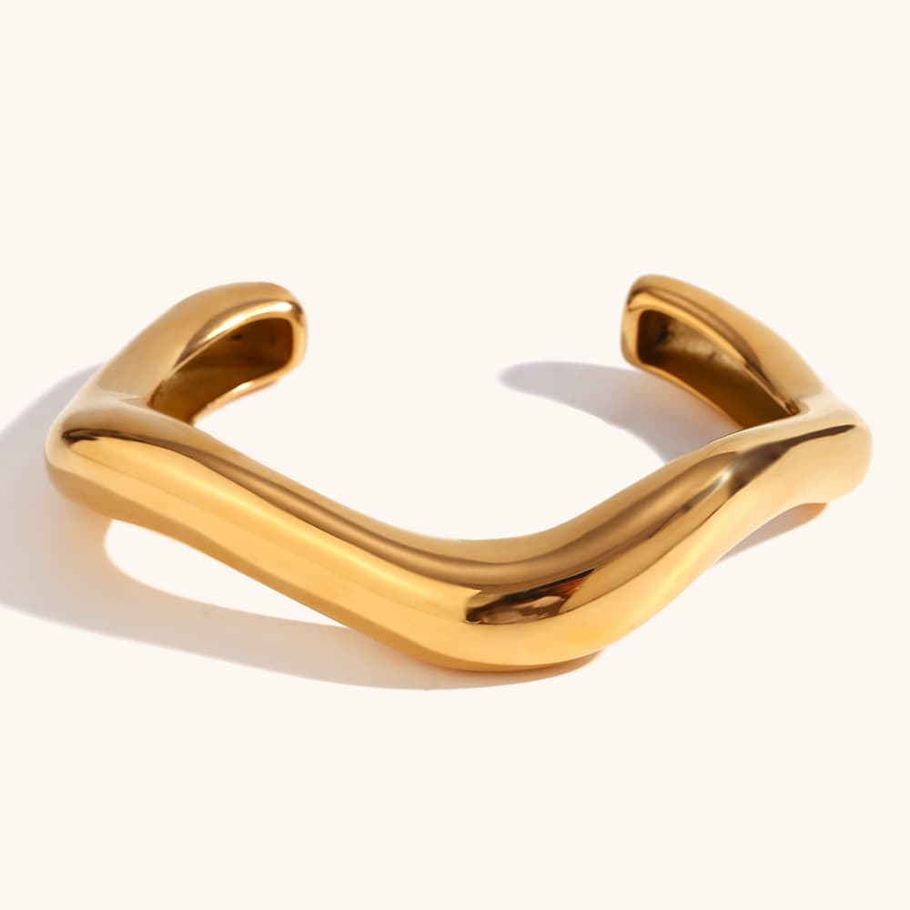 Pulseira feminina personalizada com design irregular 11