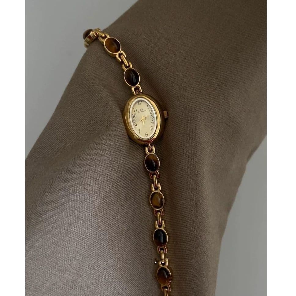 Relógio feminino criativo com estilo vintage. 5