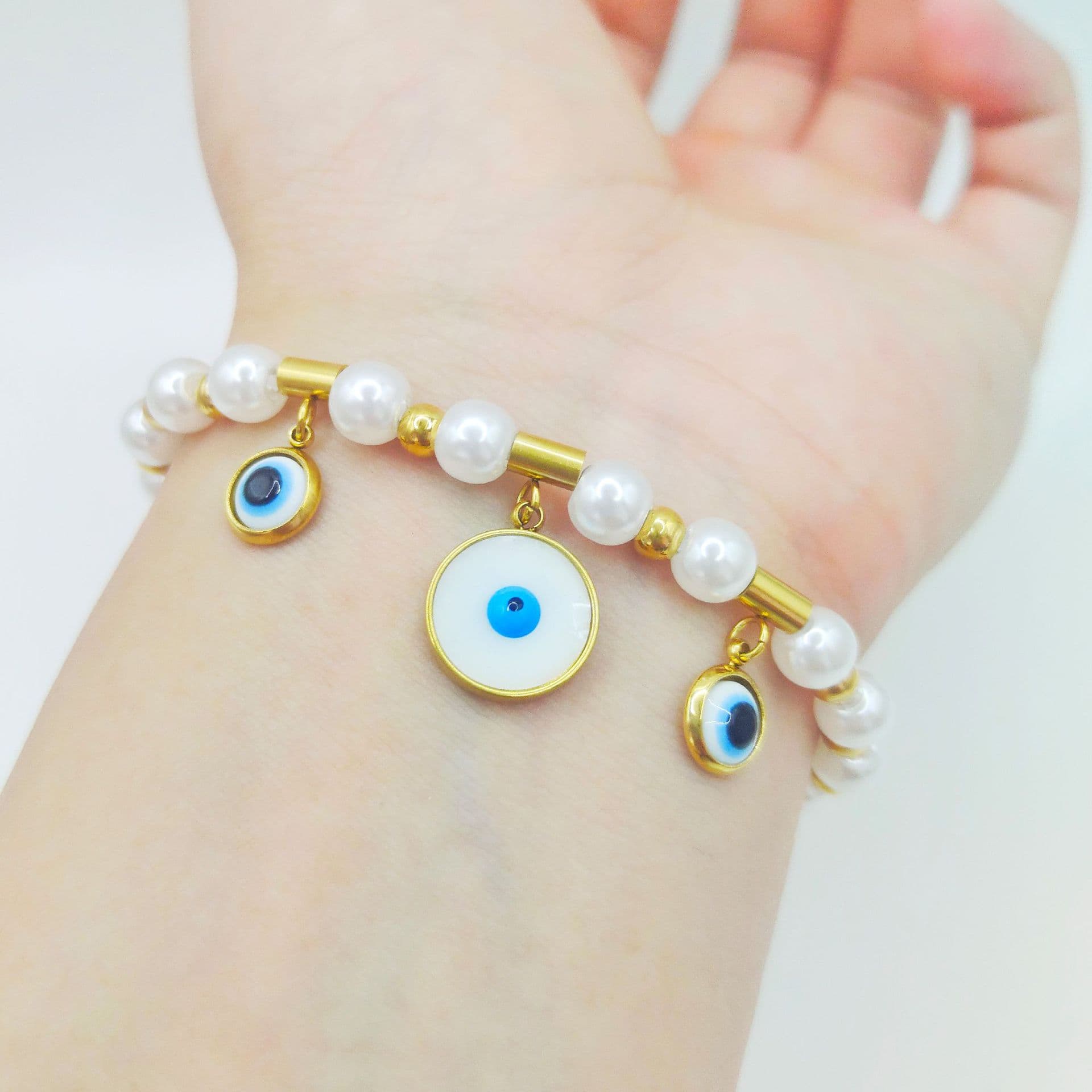 Pulseira feminina moderna e versátil 7