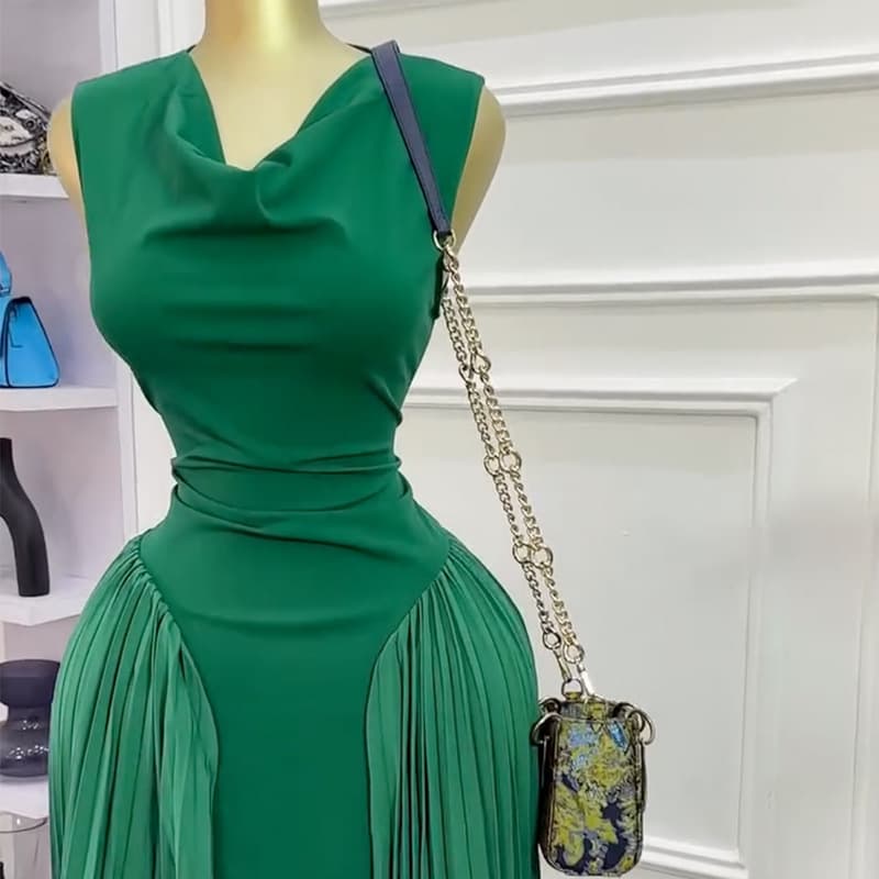Vestido de verão sem mangas com pregas e recortes para mulheres 3