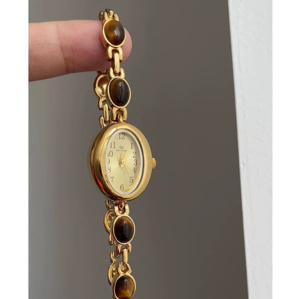 Relógio feminino criativo com estilo vintage. 3