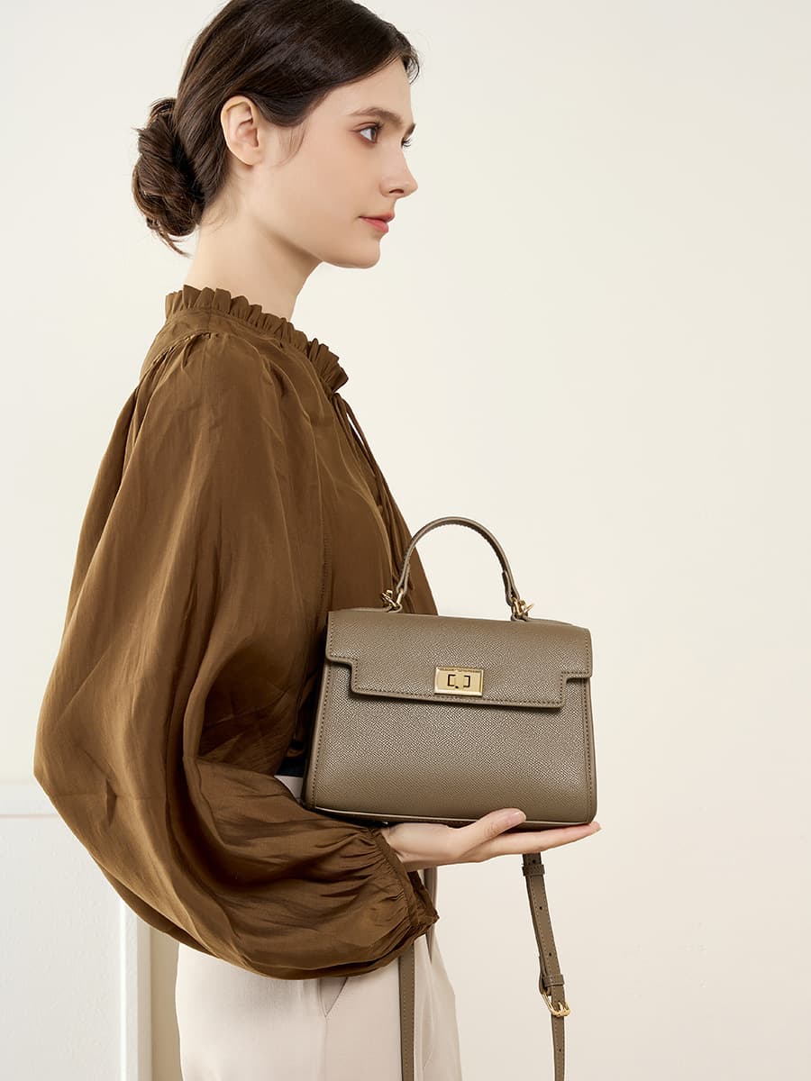 Bolsa feminina de couro bovino versátil e popular 11