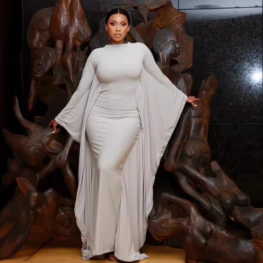 Vestido confortável estilo morcego para festa, ideal para mulheres. 2