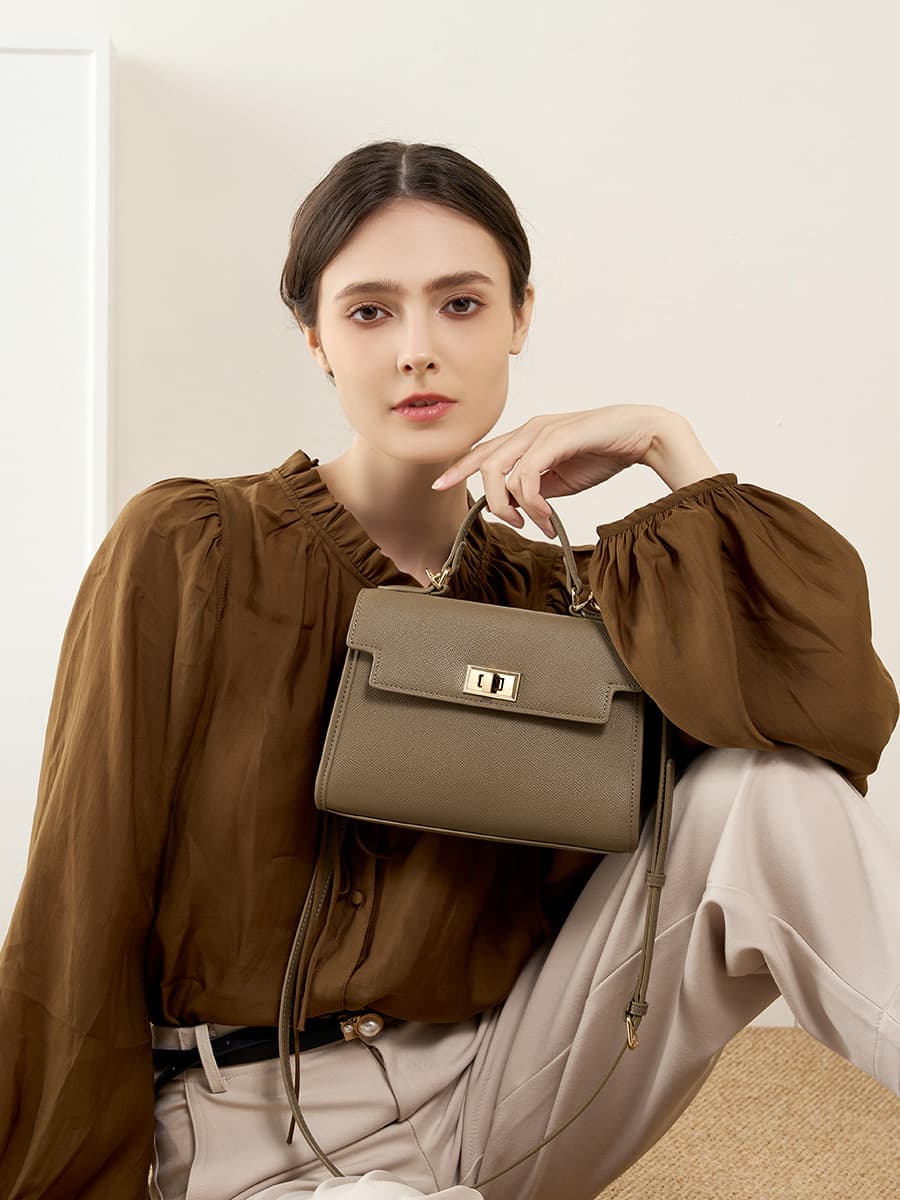Bolsa feminina de couro bovino versátil e popular 8