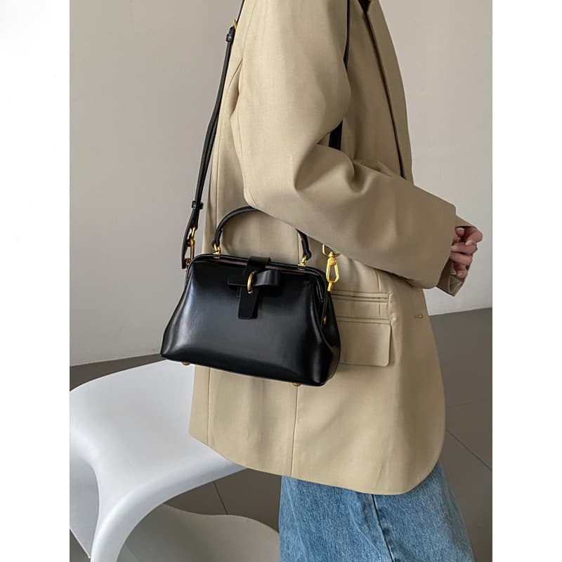 Bolsa feminina de couro bovino de luxo acessível 8