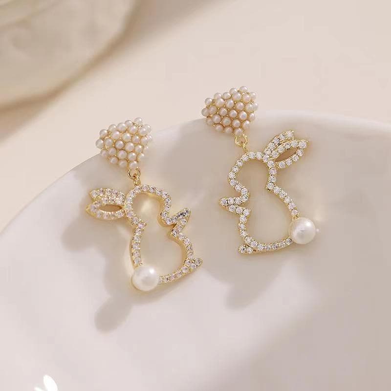 Brincos de coelho com pérolas para mulheres, brincos de alfinete prateados. 8
