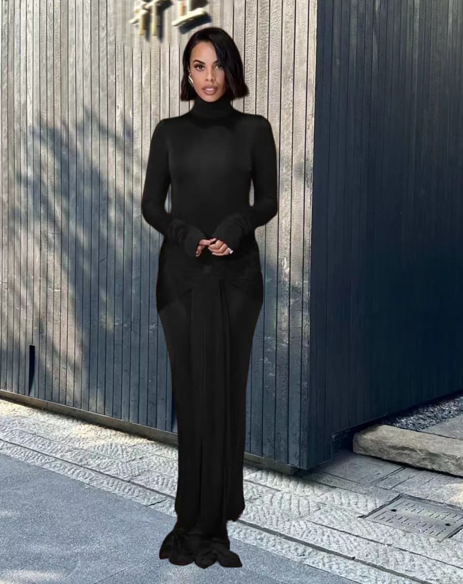 Vestido de gola alta, cor sólida, com amarração nas costas. 3