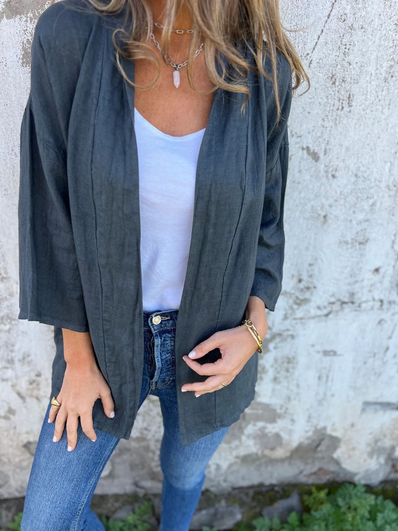 Casaco de malha feminino com bolsos largos 11