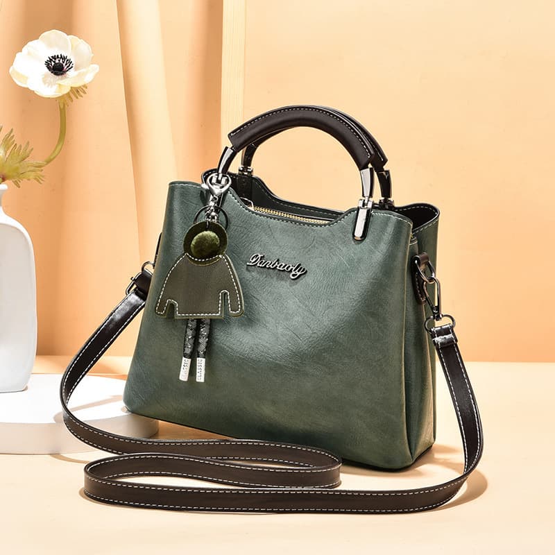 Bolsa feminina pequena, simples e retrô. 2