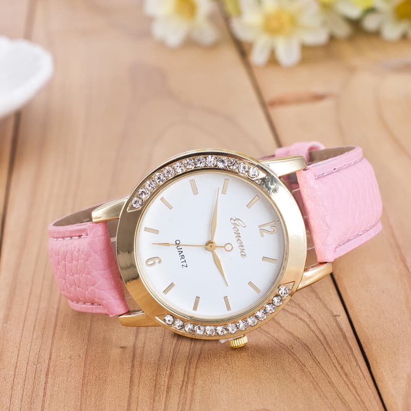Relógio feminino Geneva Diamond Quartz. 8