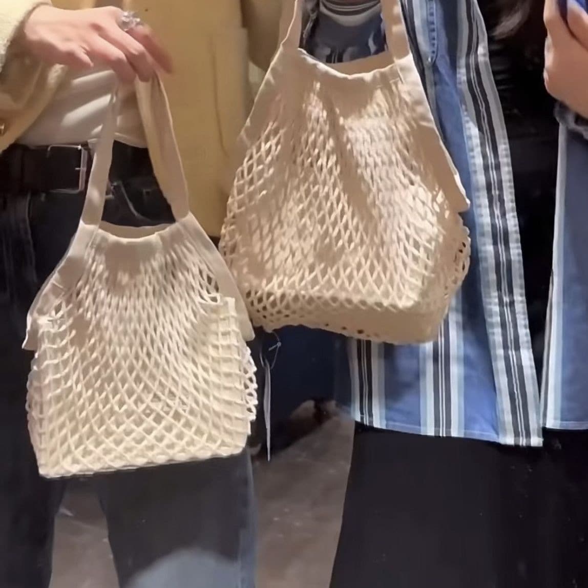 Bolsa de verão vazada em tecido para mulheres 4