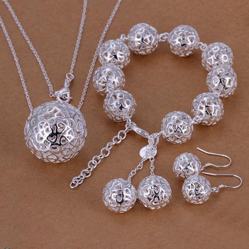 Exquisite Joias Silver-Plated Three-Dimensional Ball Pingente Joias
