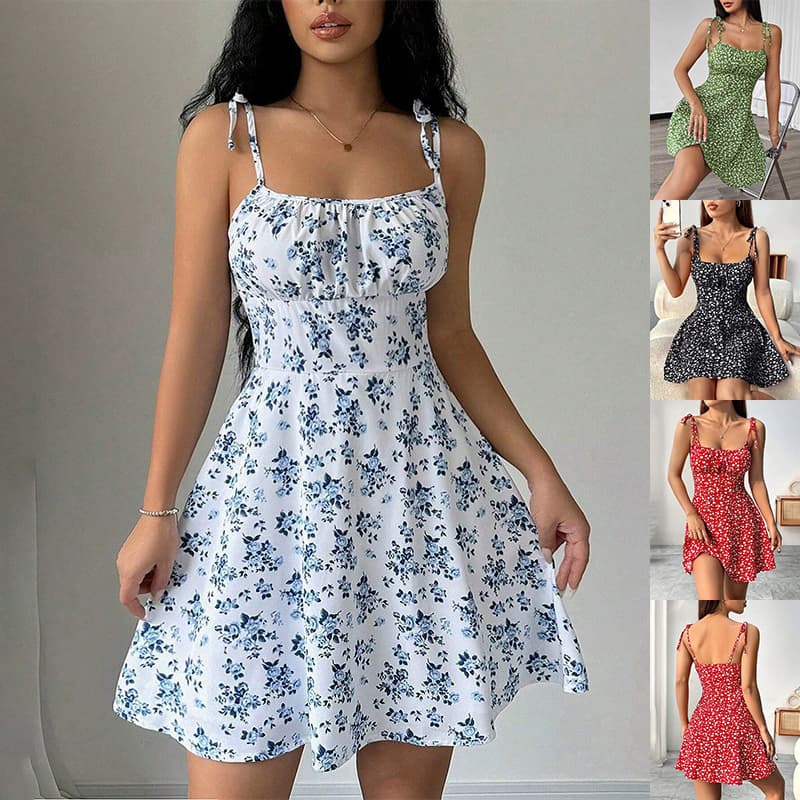 Vestido Floral De VerãO, Modelo Evasê, Com Cintura Marcada, Ideal Para O Dia A Dia. Roupa Casual Feminina Que Afina A Silhueta.