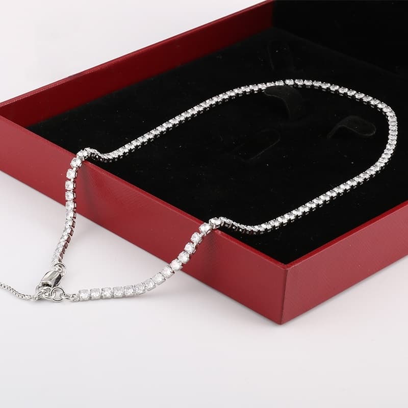 Colar feminino moderno com corrente para clavícula 4